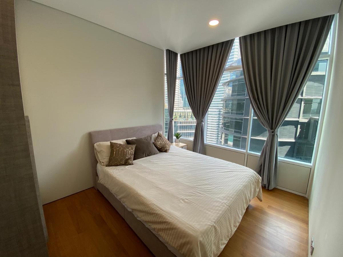 Sky Suites Klcc By Genesis Kuala Lumpur Eksteriør billede