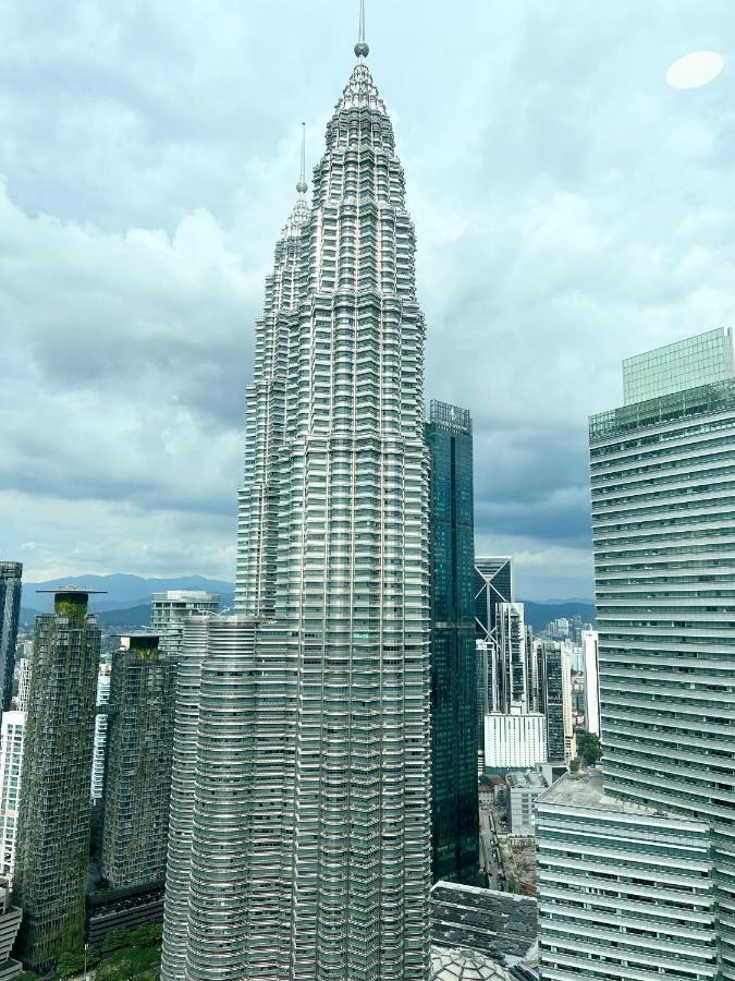 Sky Suites Klcc By Genesis Kuala Lumpur Eksteriør billede